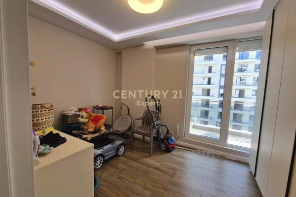 Shtepi me qera Apartament ne Tirane, 3+1, Mobilimi E mobiluar, Pagesa 1,200  Euro.