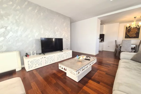 Apartment for sale in Tirana 2+1, Furnished