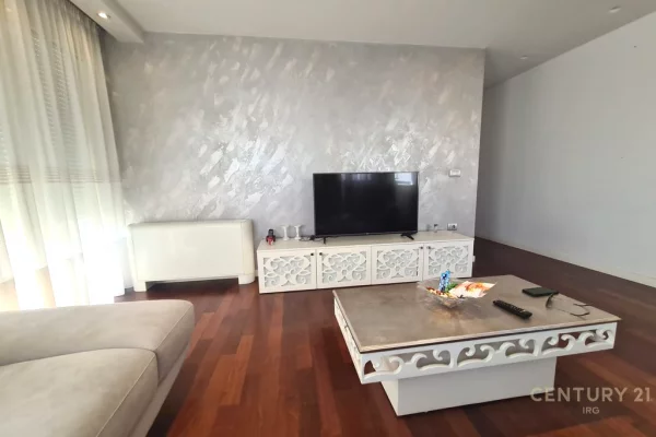Apartment for sale in Tirana 2+1, Furnished
