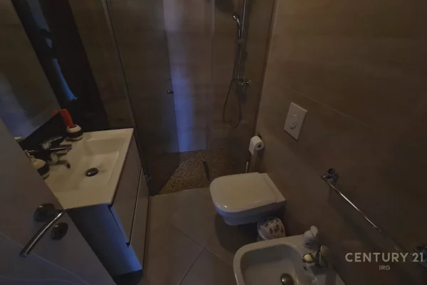 Apartment for sale in Tirana 2+1, Furnished