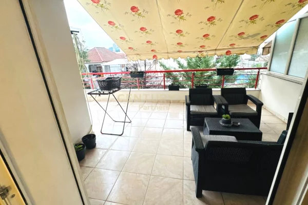 Shtepi ne shitje Apartament ne Tirane, 1+1, Mobilimi E mobiluar, Pagesa 199,000  Euro.