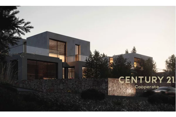 Shtepi ne shitje Vila Luksoze ne Vlore, 4+1, Mobilimi Bosh, pa mobiluar, Pagesa 1,350,000  Euro.