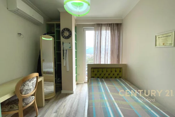 Shtepi me qera Apartament ne Tirane, 3+1, Mobilimi E mobiluar, Pagesa 1,500  Euro.