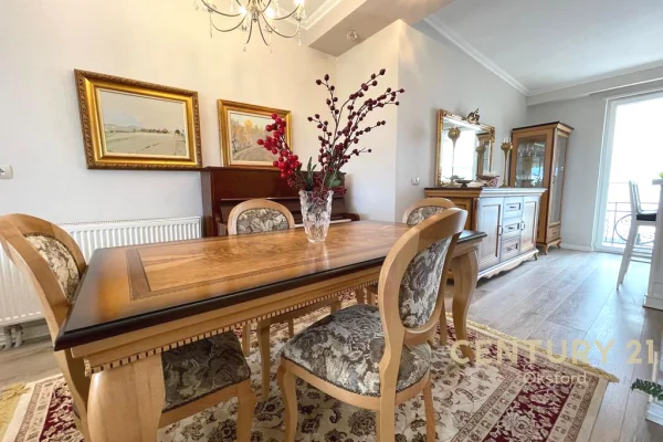 Shtepi me qera Apartament ne Tirane, 3+1, Mobilimi E mobiluar, Pagesa 1,500  Euro.