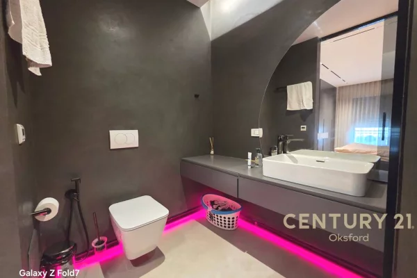 Shtepi me qera Apartament ne Tirane, 2+1, Mobilimi E mobiluar, Pagesa 1,600  Euro.