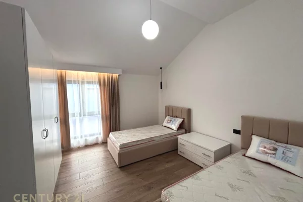 Shtepi me qera Apartament ne Tirane, 2+1, Mobilimi E mobiluar, Pagesa 1,100  Euro.