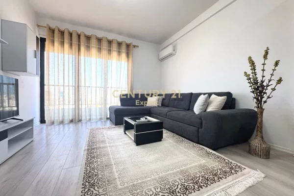 Apartament 1+1 me qira në Rruga e Durrësit, Tiranë!