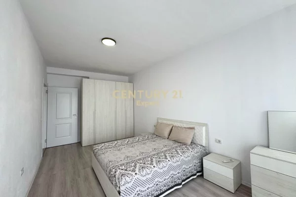 Shtepi me qera Apartament ne Tirane, 1+1, Mobilimi E mobiluar, Pagesa 700  Euro.