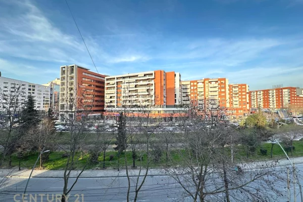 Shtepi me qera Apartament ne Tirane, 2+1, Mobilimi E mobiluar, Pagesa 750  Euro.