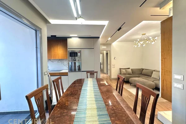 Shtepi me qera Apartament ne Tirane, 2+1, Mobilimi E mobiluar, Pagesa 750  Euro.