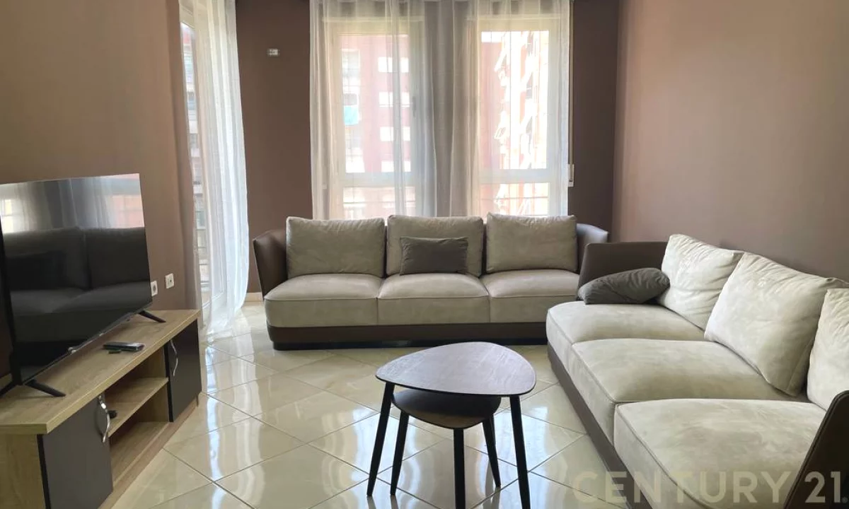 Shtepi me qera Apartament ne Tirane, 1+1, Mobilimi E mobiluar, Pagesa 500  Euro.