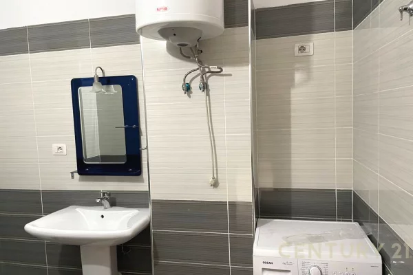 Shtepi me qera Apartament ne Tirane, 1+1, Mobilimi E mobiluar, Pagesa 500  Euro.