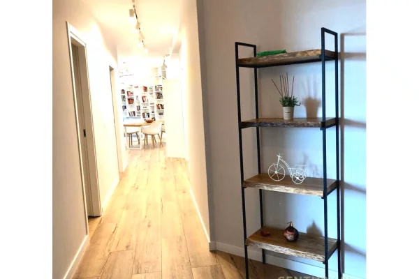 Shtepi me qera Apartament ne Tirane, 2+1, Mobilimi E mobiluar, Pagesa 1,500  Euro.