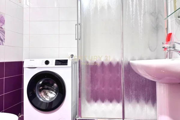 Shtepi me qera Apartament ne Durres, 2+1, Mobilimi E mobiluar, Pagesa 650  Euro.