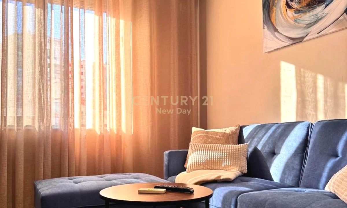 Shtepi me qera Apartament ne Durres, 2+1, Mobilimi E mobiluar, Pagesa 650  Euro.