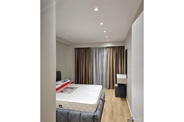 Shtepi me qera Apartament ne Tirane, 1+1, Mobilimi Bosh, pa mobiluar, Pagesa 55,000  Leke.