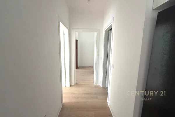 Shtepi me qera Apartament ne Tirane, 2+1, Mobilimi E mobiluar, Pagesa 530  Euro.