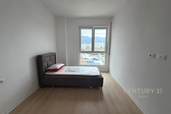 Shtepi me qera Apartament ne Tirane, 2+1, Mobilimi E mobiluar, Pagesa 530  Euro.