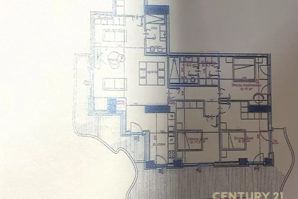 Ambient biznesi me qera 3+1 ne Tirane - 4,500 Euro