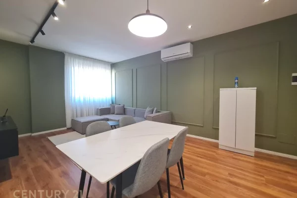 Shtepi me qera Apartament ne Tirane, 2+1, Mobilimi E mobiluar, Pagesa 880  Euro.