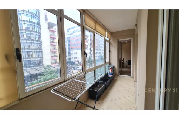 Shtepi me qera Apartament ne Tirane, 2+1, Mobilimi E mobiluar, Pagesa 550  Euro.