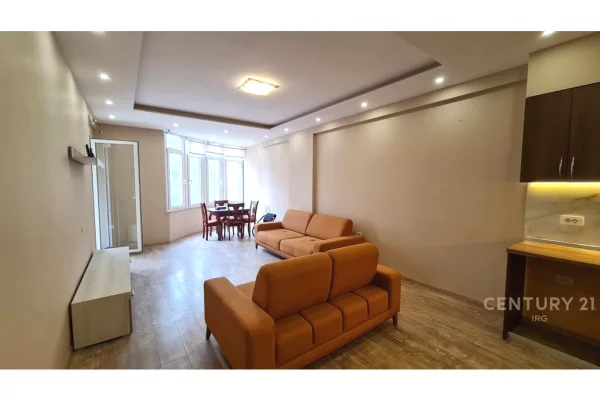 Shtepi me qera Apartament ne Tirane, 2+1, Mobilimi E mobiluar, Pagesa 550  Euro.