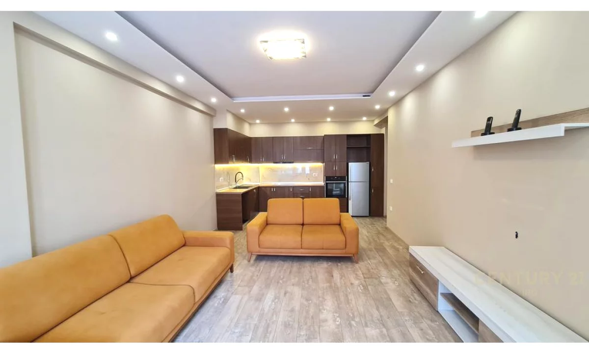 Shtepi me qera Apartament ne Tirane, 2+1, Mobilimi E mobiluar, Pagesa 550  Euro.