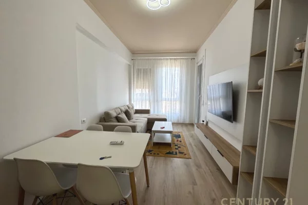 Shtepi me qera Apartament ne Tirane, 1+1, Mobilimi E mobiluar, Pagesa 500  Euro.
