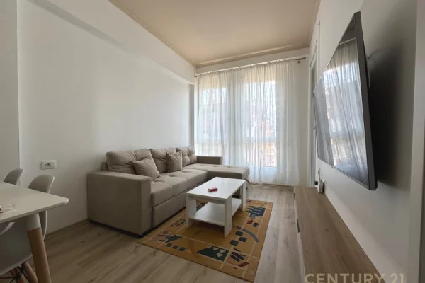 Shtepi me qera Apartament ne Tirane, 1+1, Mobilimi E mobiluar, Pagesa 500  Euro.