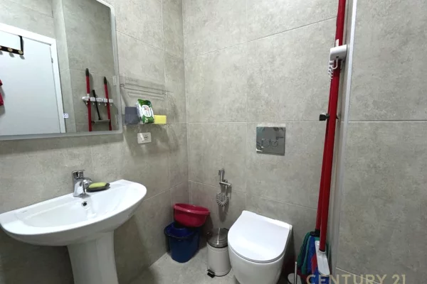 Shtepi me qera Apartament ne Tirane, 1+1, Mobilimi E mobiluar, Pagesa 500  Euro.