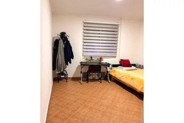 Shtepi ne shitje Apartament ne Tirane, 4+1, Mobilimi Pjeserisht e mobiluar, Pagesa 185,000  Euro.