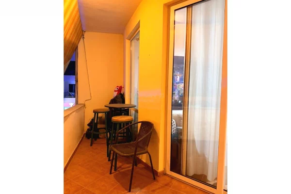 Shtepi ne shitje Apartament ne Tirane, 4+1, Mobilimi Pjeserisht e mobiluar, Pagesa 185,000  Euro.