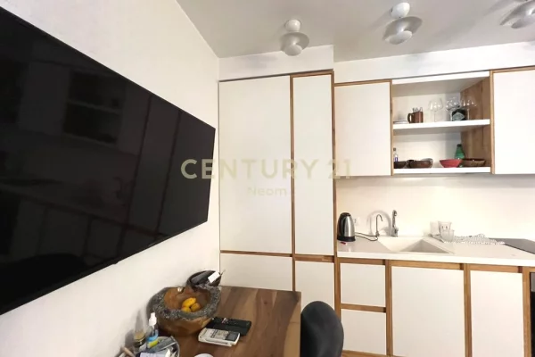 Apartment for sale in Tirana 1+1, Furnished