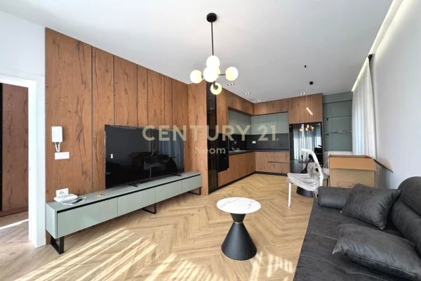 JEPET ME QIRA VILE NE ZONEN E SAUKUT!