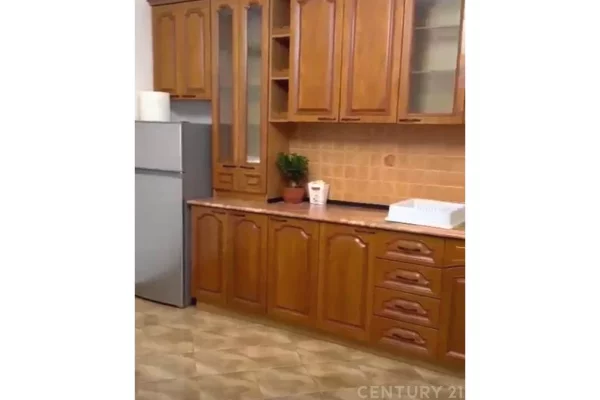 Shtepi me qera Apartament ne Tirane, 1+1, Mobilimi E mobiluar, Pagesa 60,000  Leke.