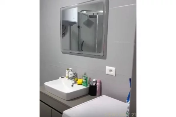 Shtepi me qera Apartament ne Tirane, 1+1, Mobilimi E mobiluar, Pagesa 60,000  Leke.