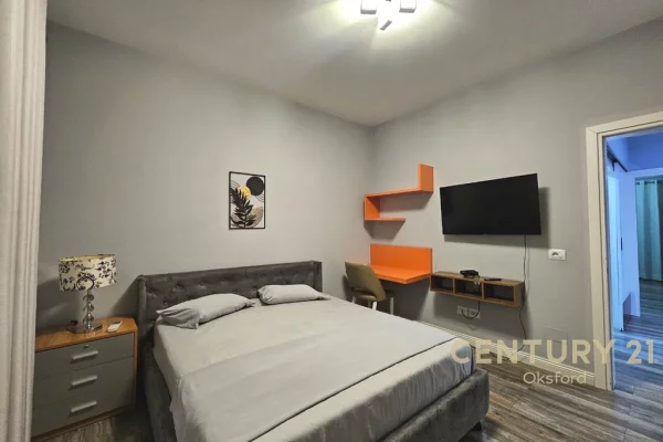 Shtepi me qera Apartament ne Tirane, 2+1, Mobilimi E mobiluar, Pagesa 650  Euro.