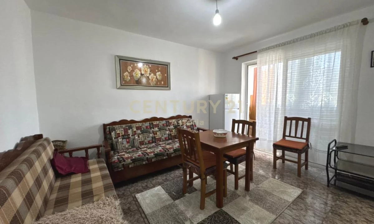 Shtepi me qera Apartament ne Tirane, 2+1, Mobilimi E mobiluar, Pagesa 45,000  Leke.