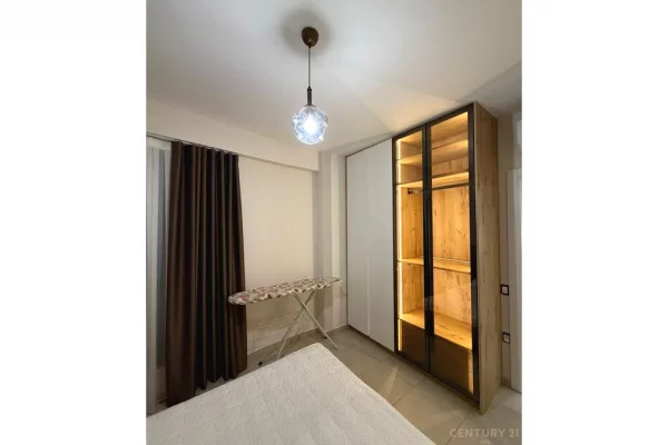 Shtepi me qera Apartament ne Tirane, 1+1, Mobilimi E mobiluar, Pagesa 900  Euro.