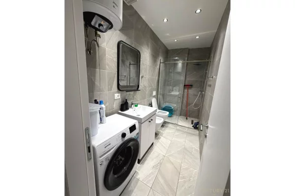 Shtepi me qera Apartament ne Tirane, 1+1, Mobilimi E mobiluar, Pagesa 900  Euro.