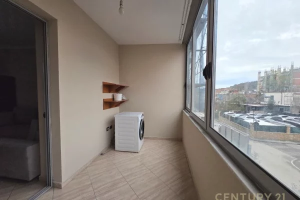 Shtepi me qera Apartament ne Tirane, 1+1, Mobilimi E mobiluar, Pagesa 400  Euro.