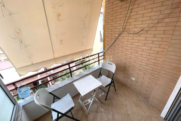 Shtepi me qera Apartament ne Tirane, 2+1, Mobilimi E mobiluar, Pagesa 800  Euro.