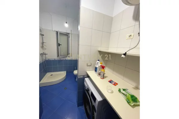 Shtepi me qera Apartament ne Tirane, 2+1, Mobilimi E mobiluar, Pagesa 800  Euro.