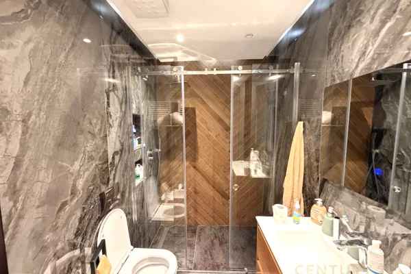 Appartamento in vendita a Tirana 3+1, Arredato