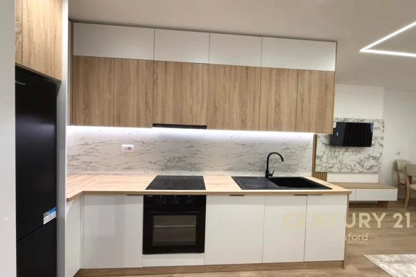 Shtepi ne shitje Apartament ne Tirane, 1+1, Mobilimi E mobiluar, Pagesa 175,000  Euro.