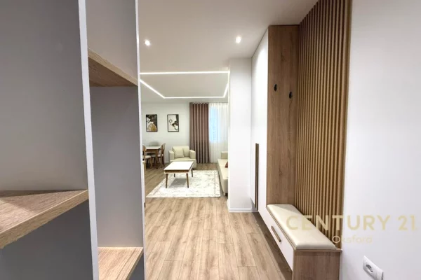 Shtepi ne shitje Apartament ne Tirane, 1+1, Mobilimi E mobiluar, Pagesa 175,000  Euro.