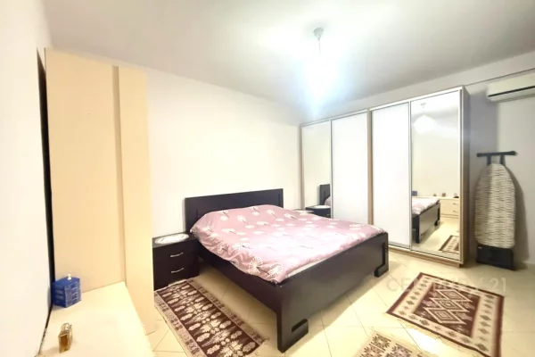 Shtepi ne shitje Apartament ne Tirane, 2+1, Mobilimi E mobiluar, Pagesa 155,000  Euro.