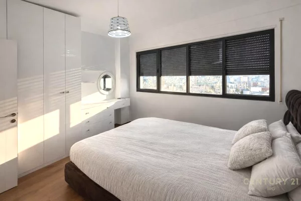 Shtepi me qera Apartament ne Tirane, 2+1, Mobilimi E mobiluar, Pagesa 700  Euro.