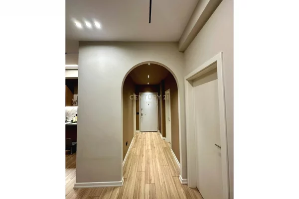 Shtepi me qera Apartament ne Tirane, 2+1, Mobilimi E mobiluar, Pagesa 850  Euro.