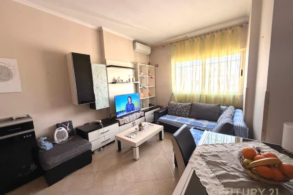 SHESIM APARTAMENT 1+1 NE VASIL SHANTO!